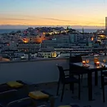 Rooftop Oldtown Residence